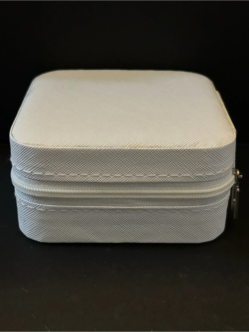Fashion Accessories cream travel